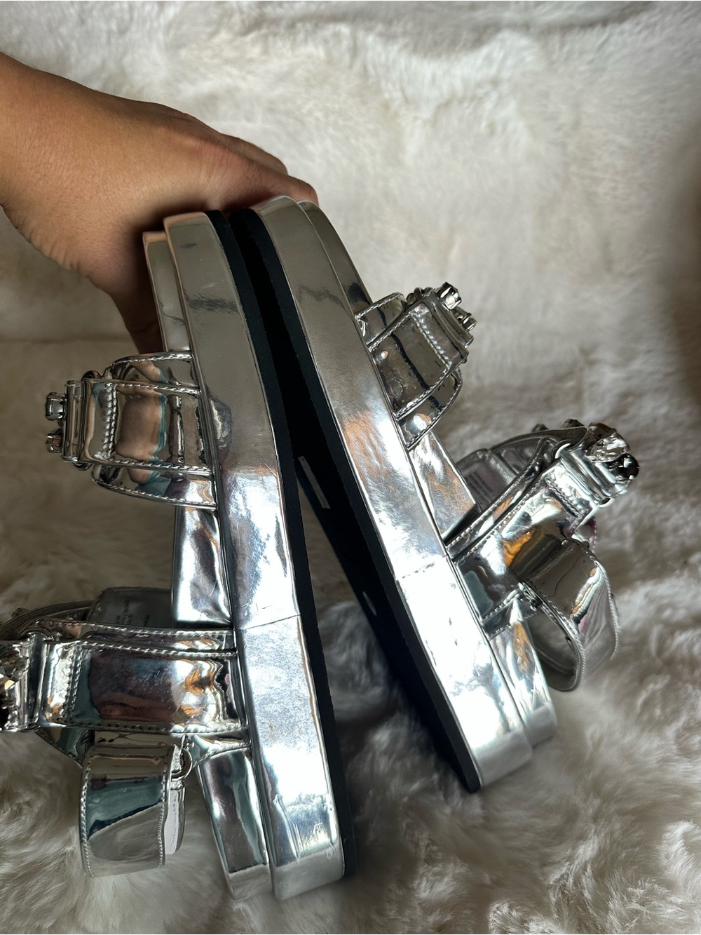 Tory Burch silver sandals with gold and black embellishments - Picture 9 of 12